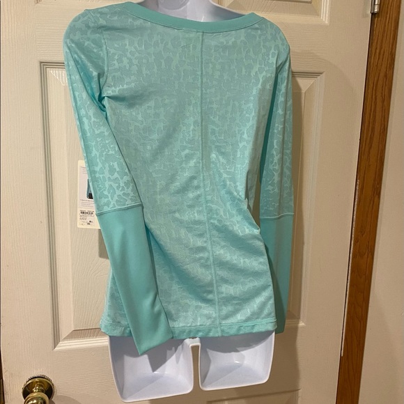 Diadora “Layer Me” Mesh Tee size xs - Picture 2 of 4